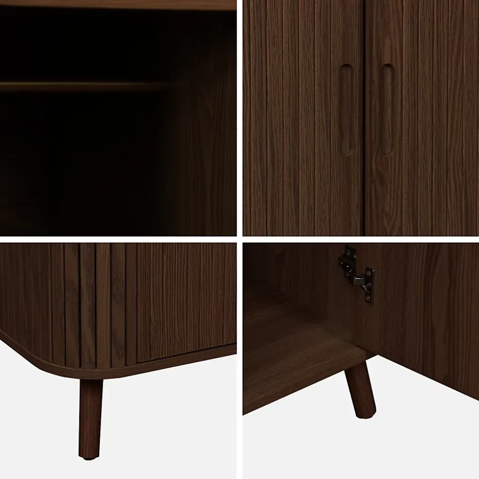 Armoire 2 portes décor bois rainuré avec étagère et penderie. L 90 x P 60 x H 180cm