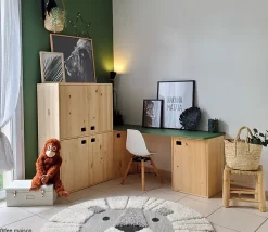 Armoire Dinamic verticale à 2 portes en pin avec 4 tablettes 105,4x37,3x33cm