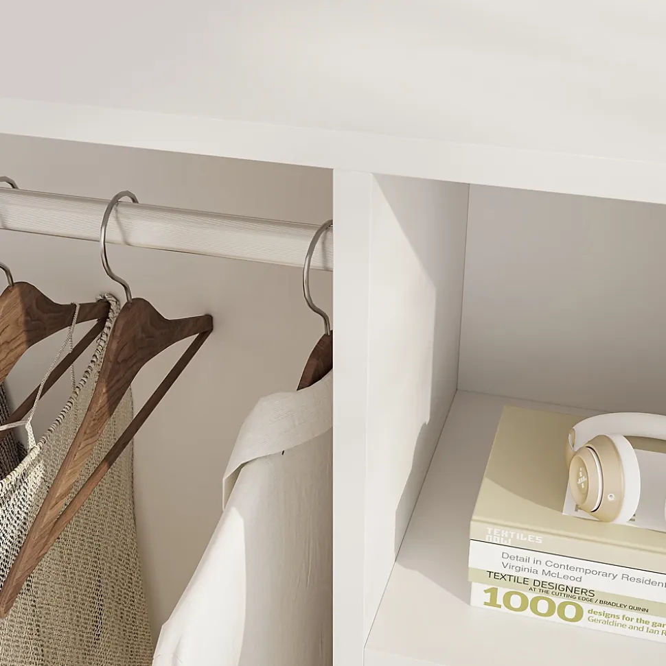 Armoire Nesbyen avec 4 compartiments de stockage 126 x 90 x 30 cm blanc en.casa