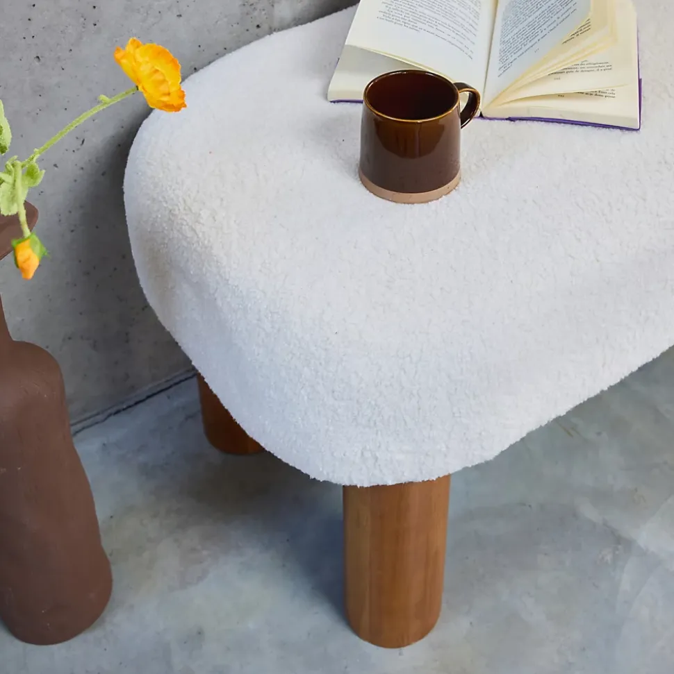Banc / Bout de lit. pieds en bois d'hévéa et tissu bouclette