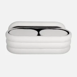 Banc coffre en bouclettes blanches avec 2 poufs ovales de rangement intégrés - L111cm