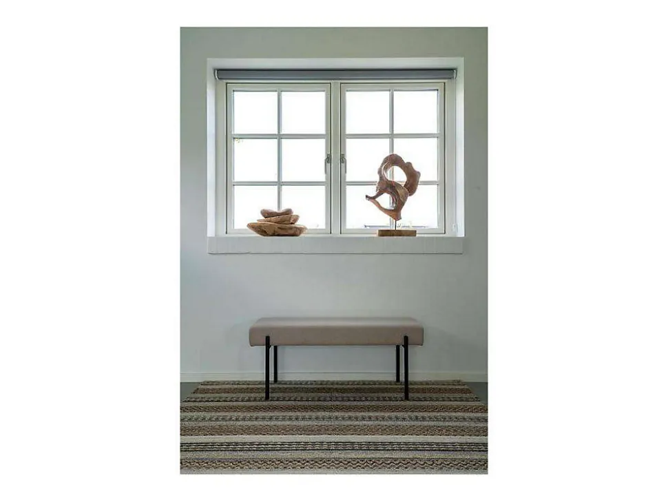 Banc Swindon en Pierre avec Pieds Noirs - 100 x 36 x 42,5 cm, Modèle HN1231