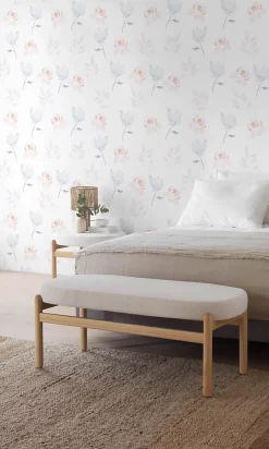 Banc tapissé en boucle blanche avec structure et pieds en pin