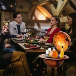 Bar Globe Terrestre avec 3 Roues Porte Bouteilles en Bois Mini Bar Roulant 4 Compartiments Bon Cadeau