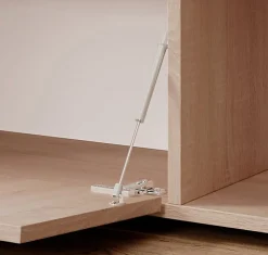 Buffet bas contemporain - Mélamine sonoma mat - LED - 3 portes 1 tiroir - 135x70x34 cm
