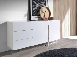 Buffet en bois blanc et acier chromé