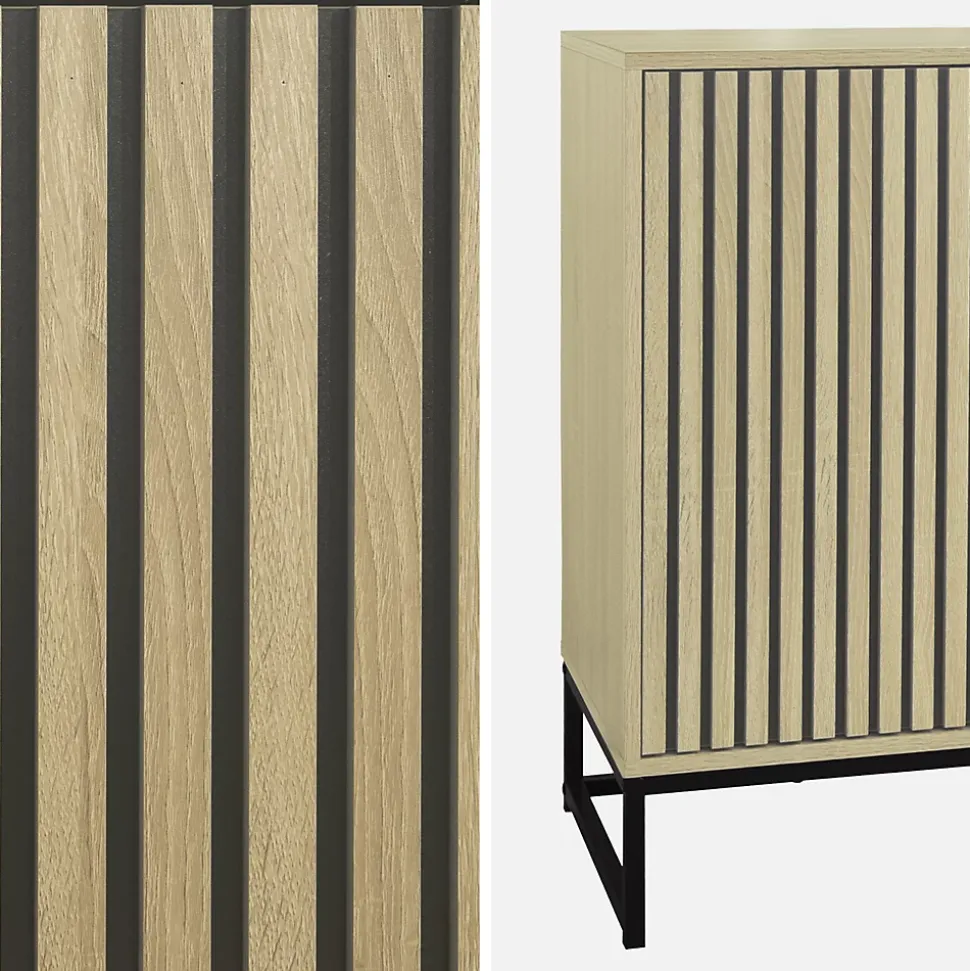 Buffet style contemporain avec 3 portes effet bois rainuré ouverture par pression. buffet bas. piètement en métal noir L160cm