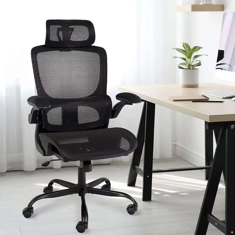 Chaise de bureau ergonomique, Kaylee réglable hauteur appui-tête, pivotante avec soutien lombaire réglable jusqu'à 150 kg. Noir