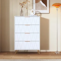Commode 4 tiroirs blanche avec façades à motif losange en relief, panneaux mélaminés, grande capacité de rangement et robuste