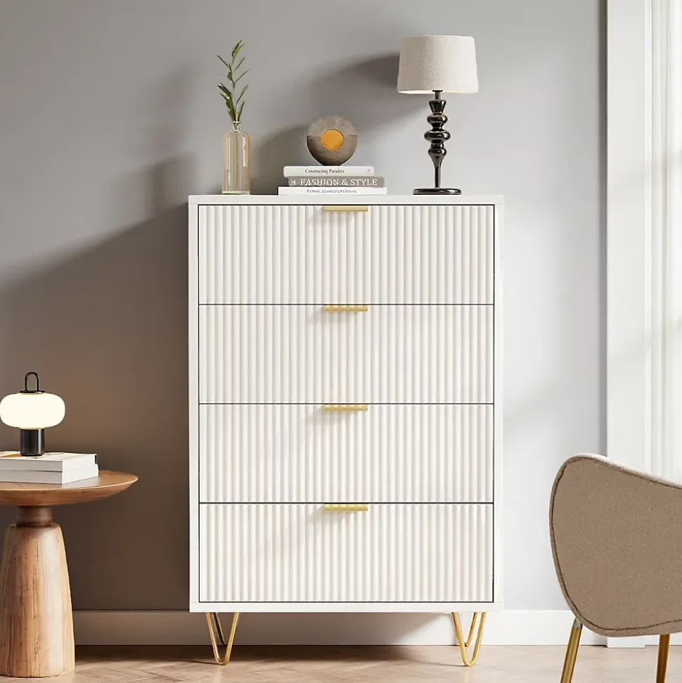 Commode 4 tiroirs blanche avec façade à motif ondulé, poignées dorées et pieds en métal, style moderne, grand espace de rangement