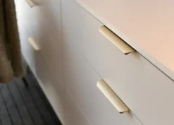 Commode 6 tiroirs couleur blanche largeur 172 cm OVAL