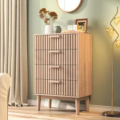 Commode en bois naturel avec 4 tiroirs, design à rainures verticales, grande capacité de rangement, robuste et stable