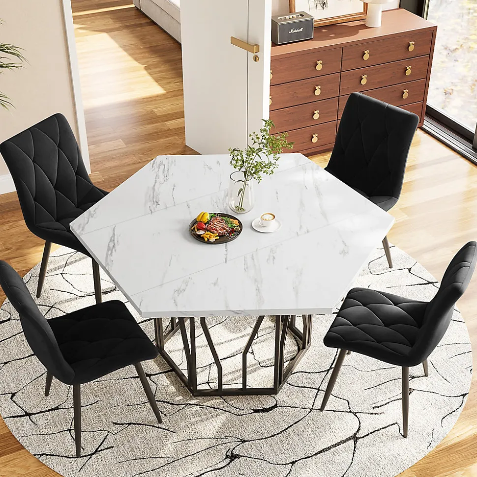 Ensemble table et chaises 115,5x100x75 cm hexagonale effet marbre avec 4 chaises velours noir et pied métal
