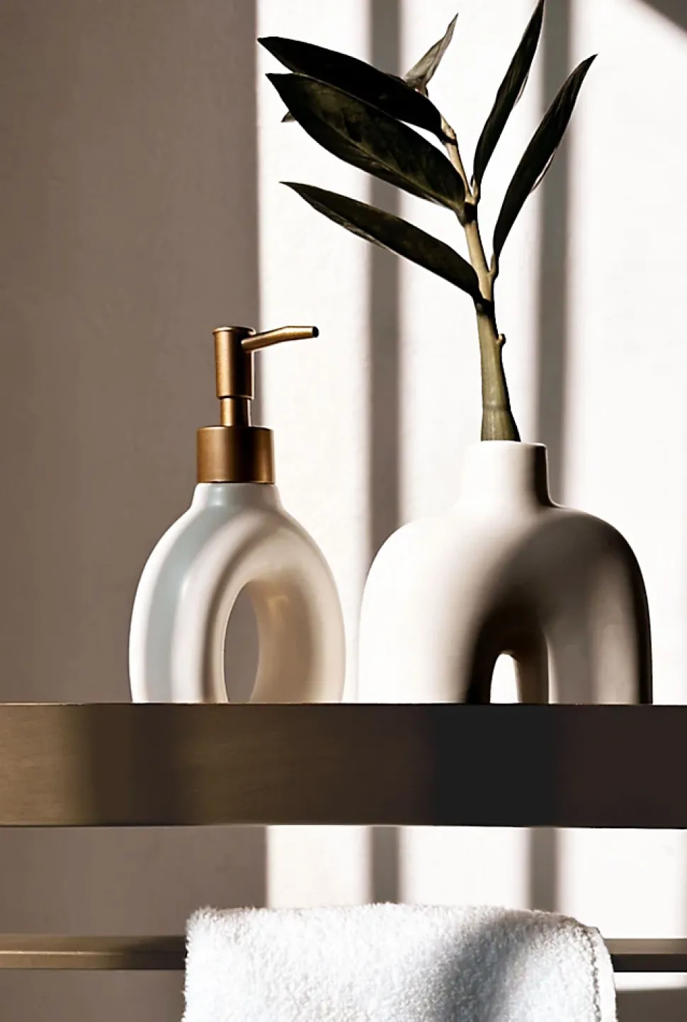 ETAGÈRE DE SALLE DE BAIN REA SF01-450-BG BRUSH GOLD