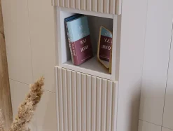 Etagère haut de salle de bain suspendue NOVA CACHEMIRE 27 x 28 cm