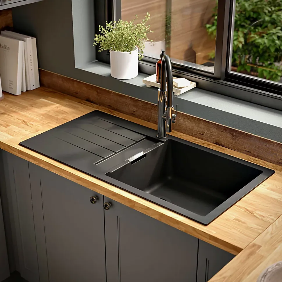 Evier à encastrer en composite quartz noir 1 bac et égouttoir l. 50 x H. 30,4 x P. 19,7 cm GoodHome Torla