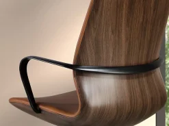 Fauteuil de bureau pivotant en similicuir marron