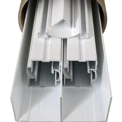 Kit de quincaillerie Styldoor en alu pour placard coulissant avec freins et balais H2.5m x L3m, 2 vantaux, finition Laqué Blanc