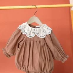 Lot de 10 cintres 28.5 cm pour vêtements bébé avec crochet pivotant à 360 degrés - Bois clair - Vivezen