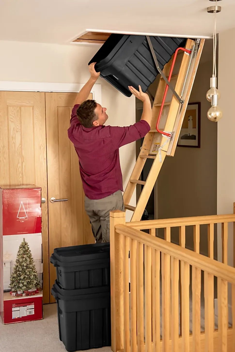 Malle de rangement 37L noire avec couvercle l.41 x H.26 x P.60 cm, Keter Tote