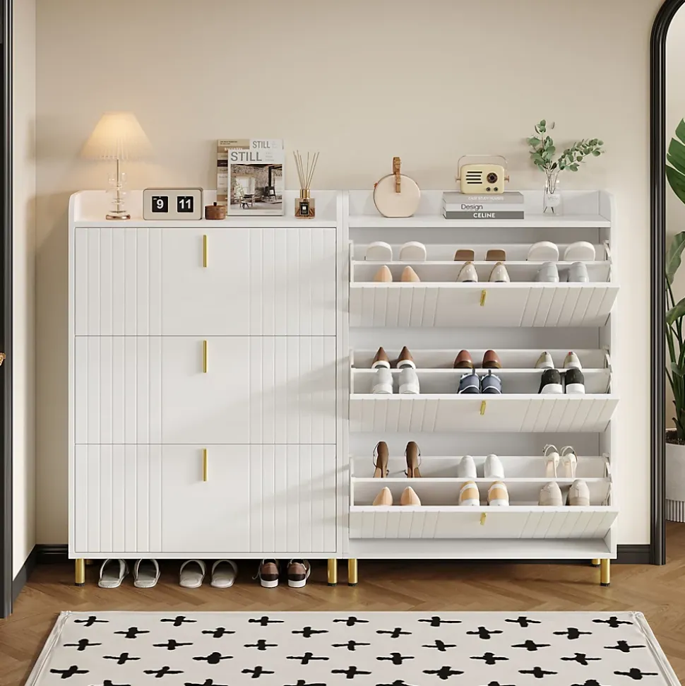 Meuble à chaussures 80 cm, 3 portes basculantes, blanc mat, pieds métal doré et étagères réglables