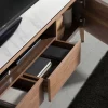 Meuble TV en noyer élégant avec plateau en verre effet marbre blanc