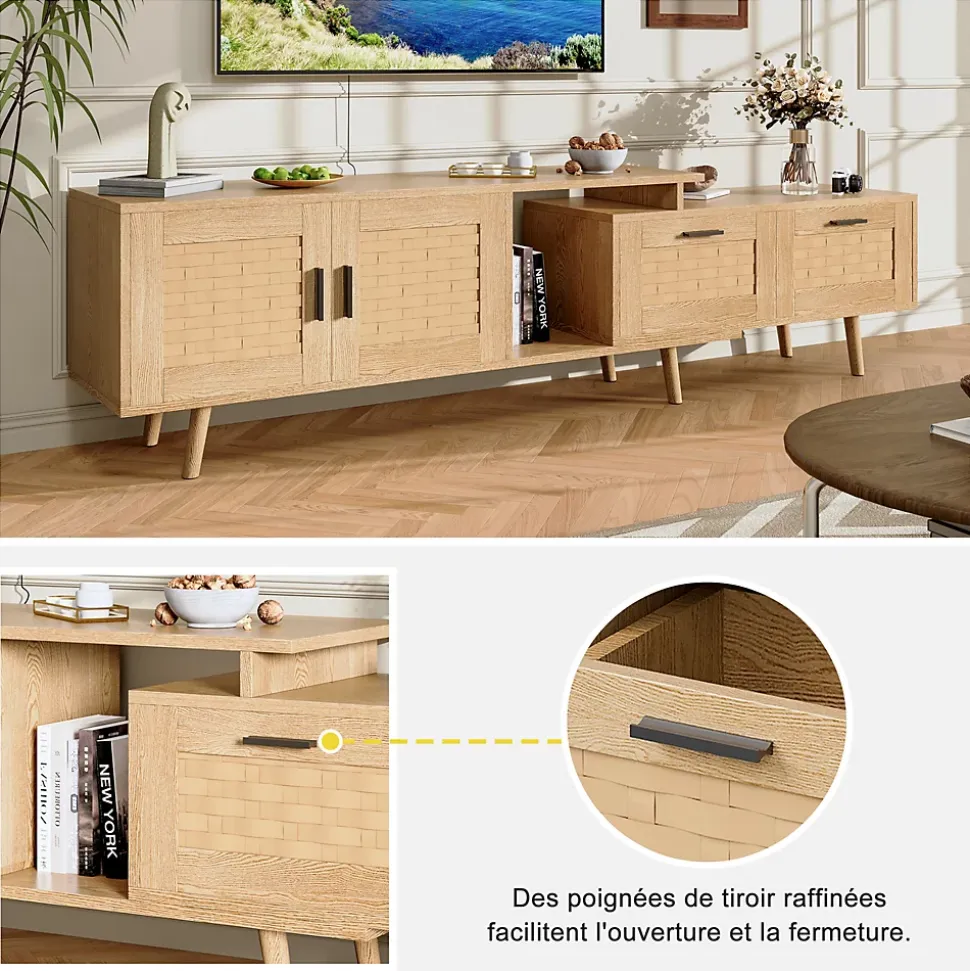 Meuble TV extensible en chêne clair avec portes en rotin tressé, grand espace de rangement et design naturel moderne