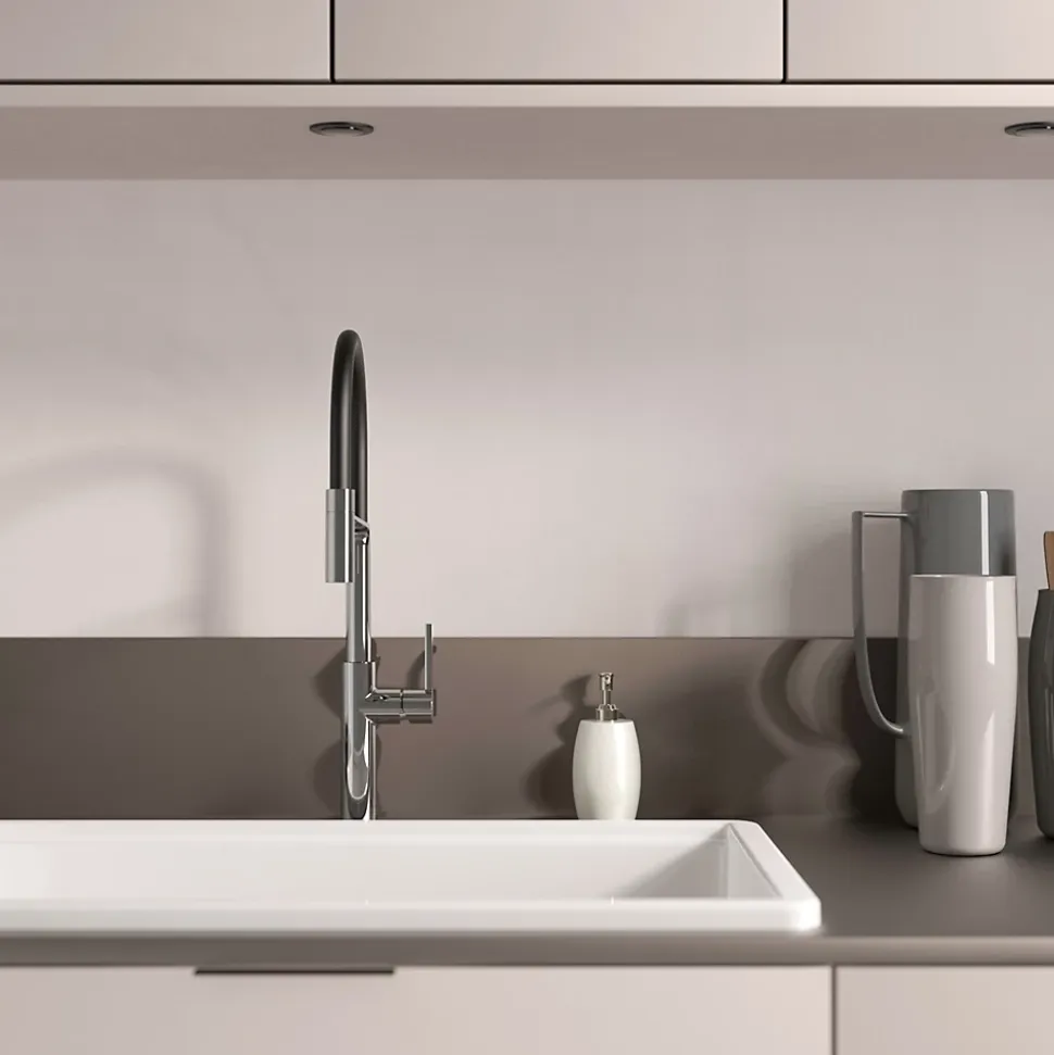 Mitigeur de cuisine chromé et noir avec douchette Kramer Groupe Swan