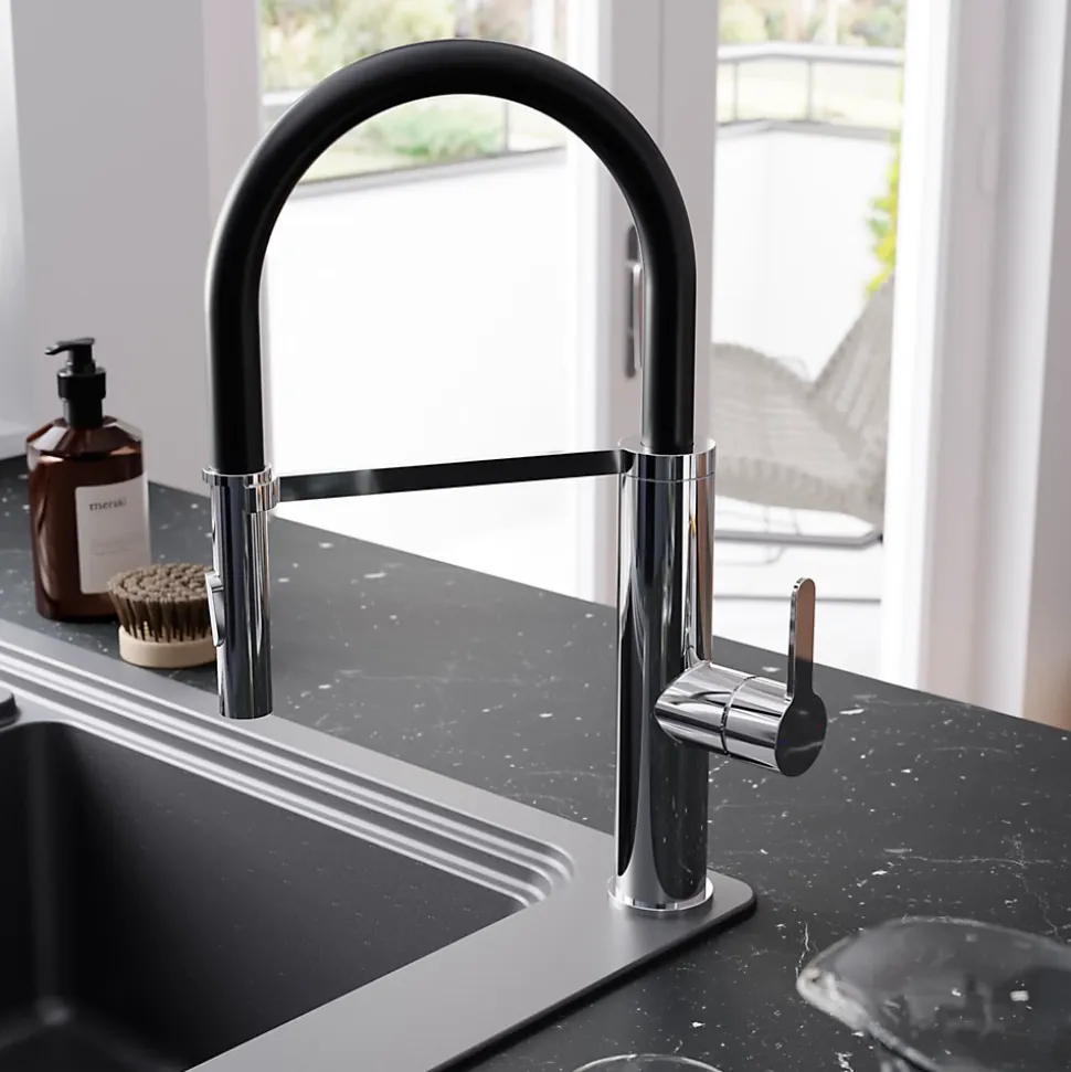 Mitigeur de cuisine chromé avec douchette GoodHome Zatar
