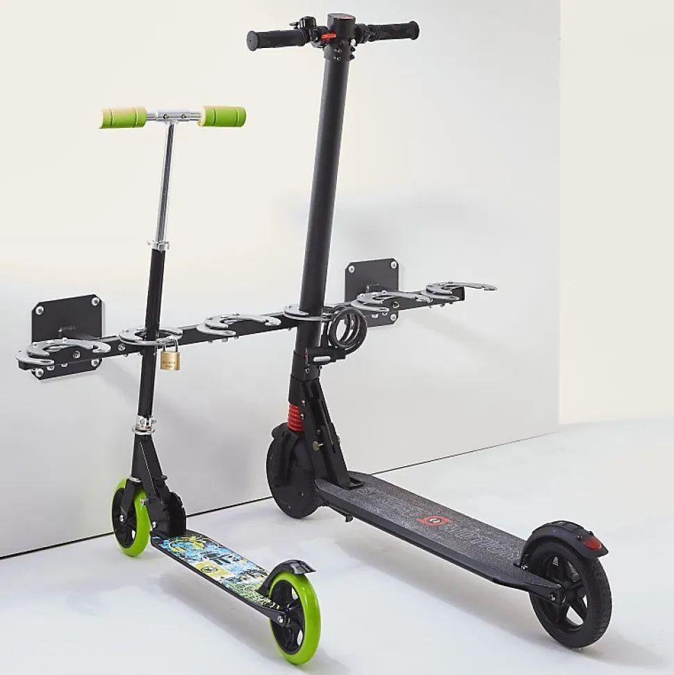 Mottez range 6 trottinettes mural b061cmur
