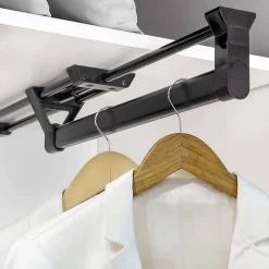 Portevêtements noir extractible pour armoire