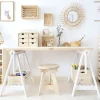Resserre de trois caisses en pin empilables (90x38x30cm) avec 4 roulettes
