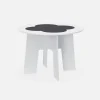 Table avec ardoise et 4 chaises avec rangement pour enfant