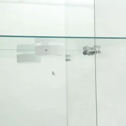 Vitrine à 4 étagères en verre trempé avec finition miroir et LED, Idéale salon, chambre, bureau, exposition et rangemen, blanc